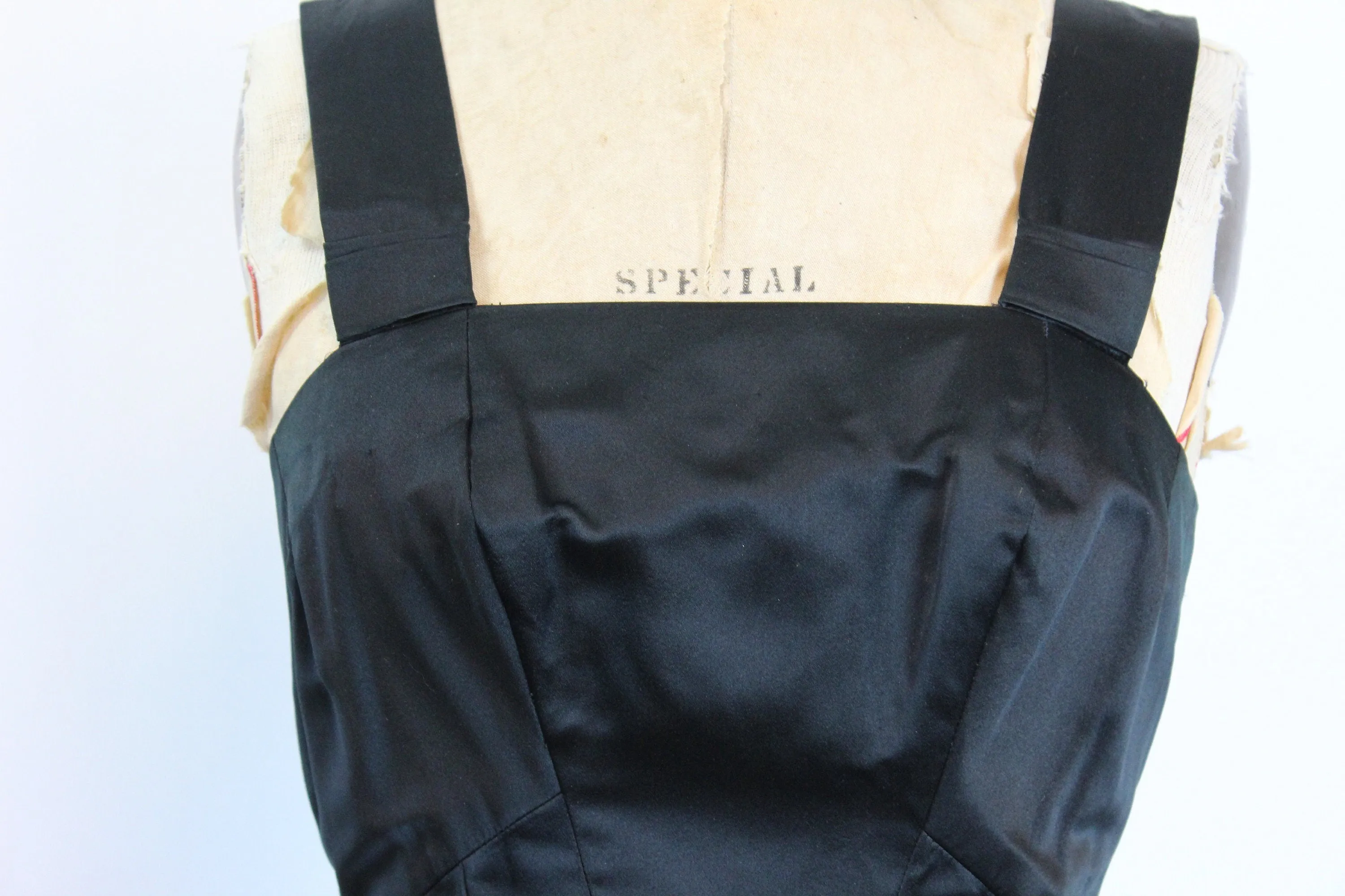 1950s SUZY PERETTE silk dress xs | new fall