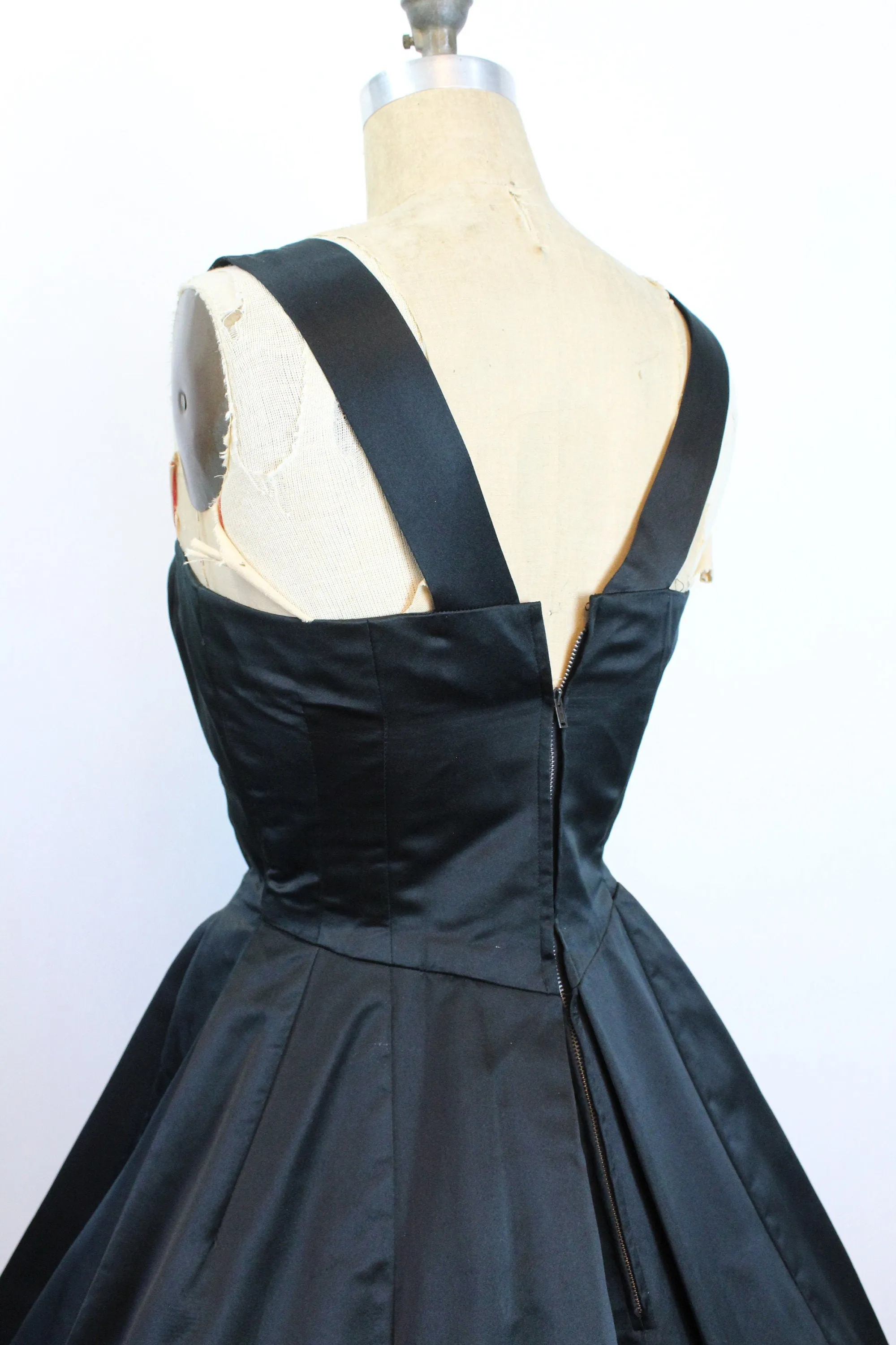 1950s SUZY PERETTE silk dress xs | new fall