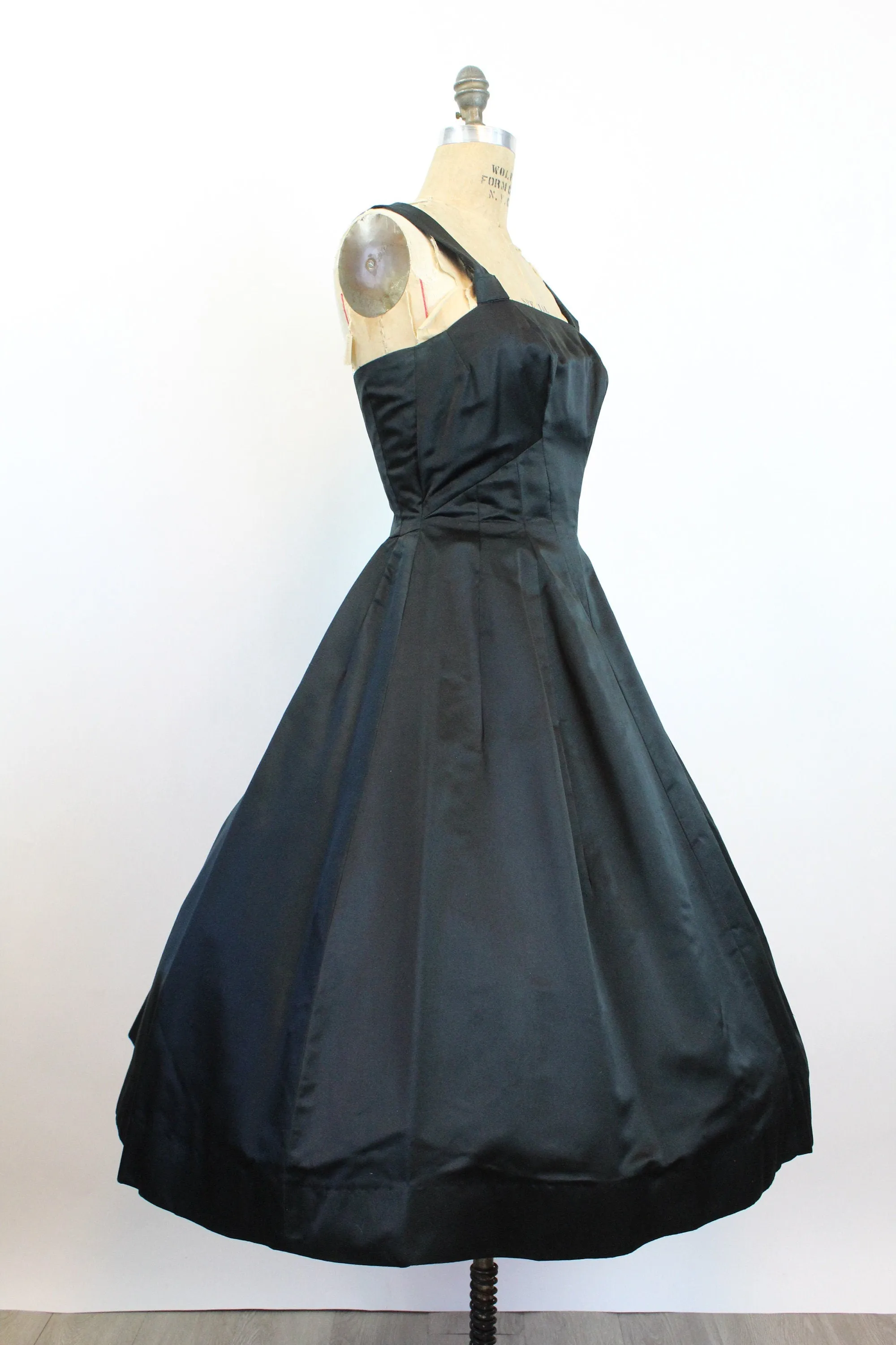 1950s SUZY PERETTE silk dress xs | new fall