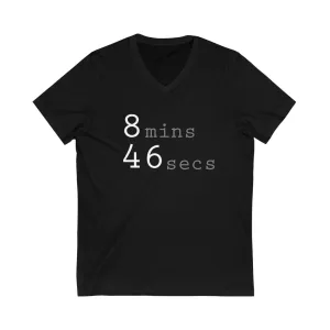 8MINS 46SECS© - Unisex Short Sleeve V-Neck T-shirt
