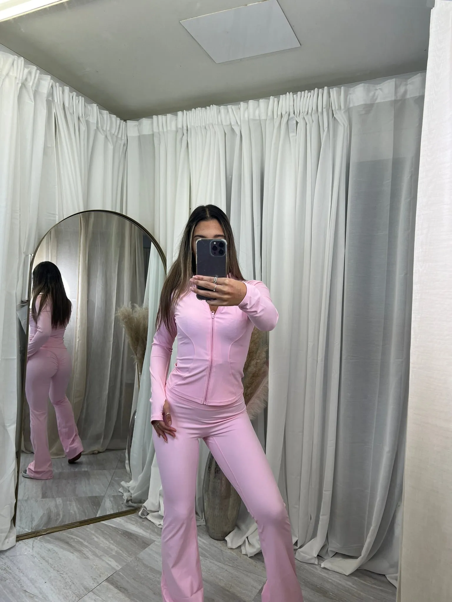 Active wear long sleeve jacket