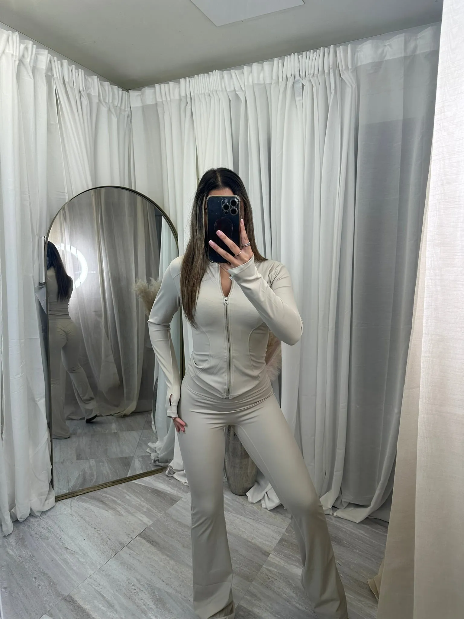 Active wear long sleeve jacket