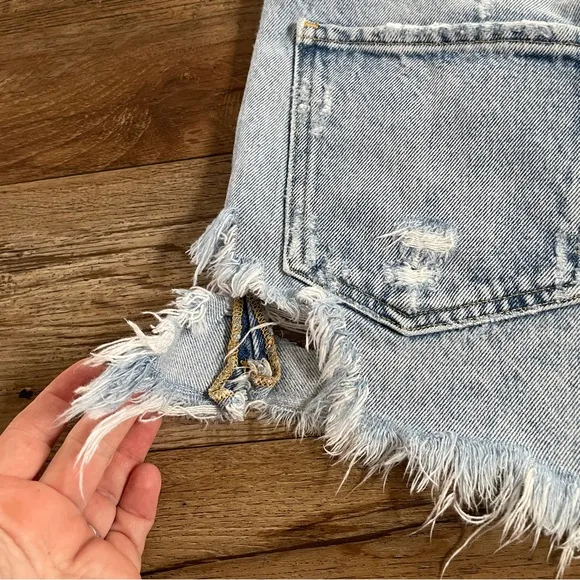 Agolde high waisted distressed jean shorts 25