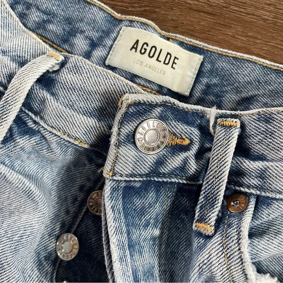 Agolde high waisted distressed jean shorts 25