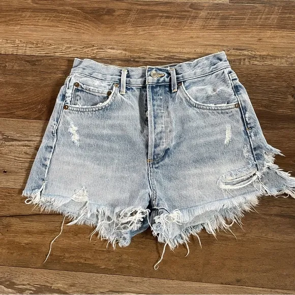 Agolde high waisted distressed jean shorts 25