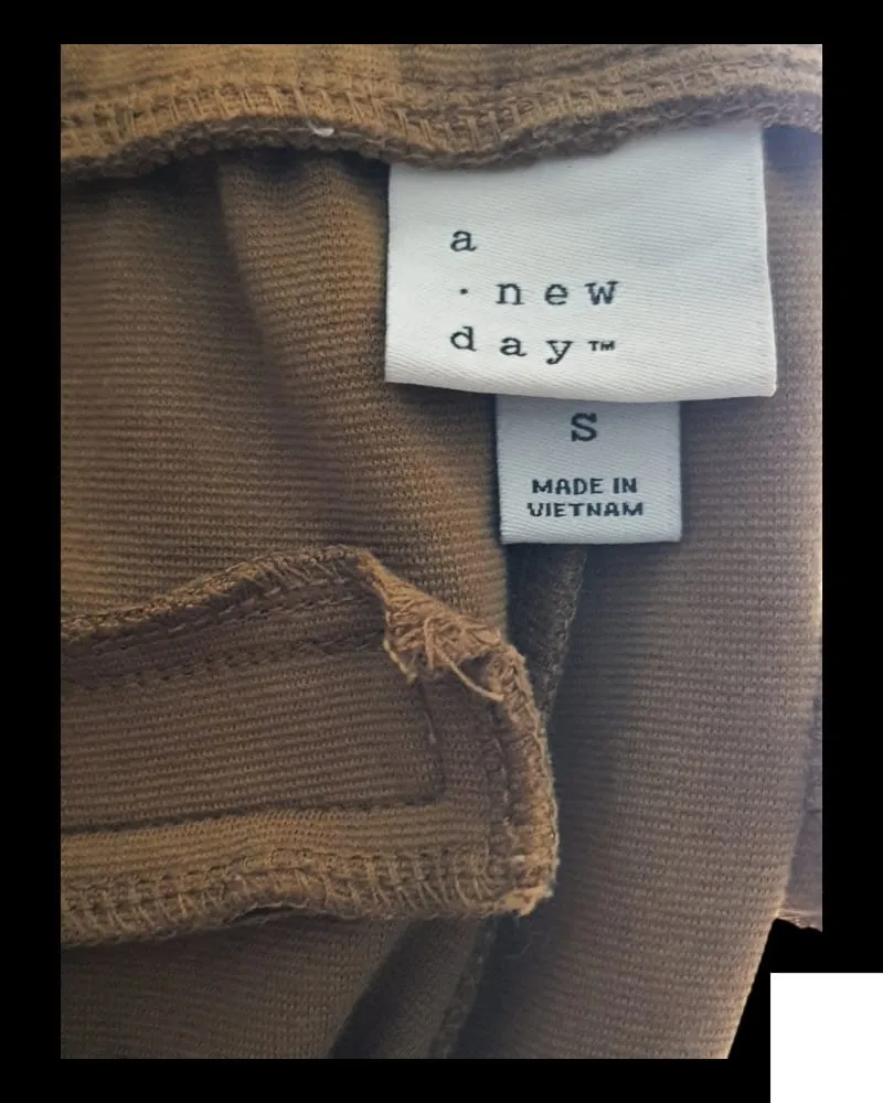 A.New Day Elastic Waist Brown Pant ( S )