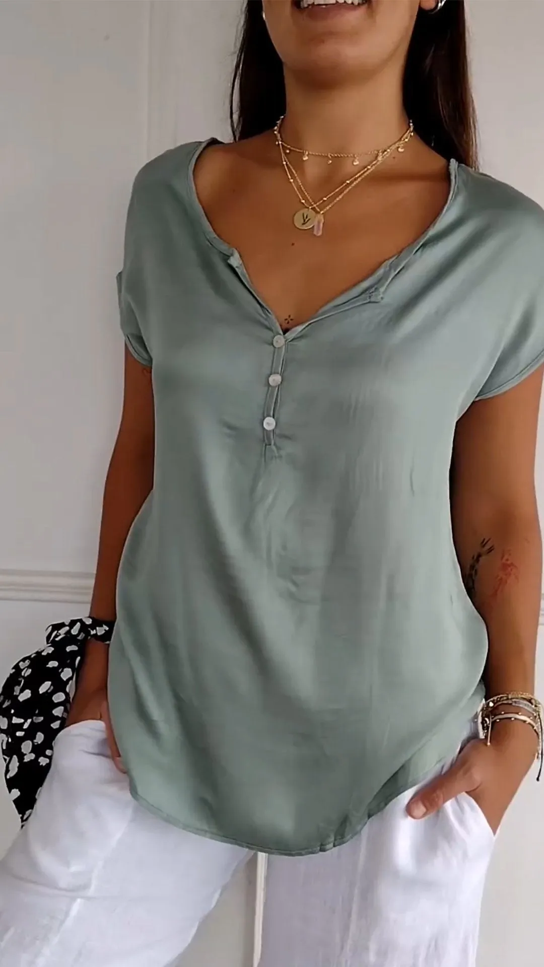 April® | T-shirt with a V-neck in casual elegance