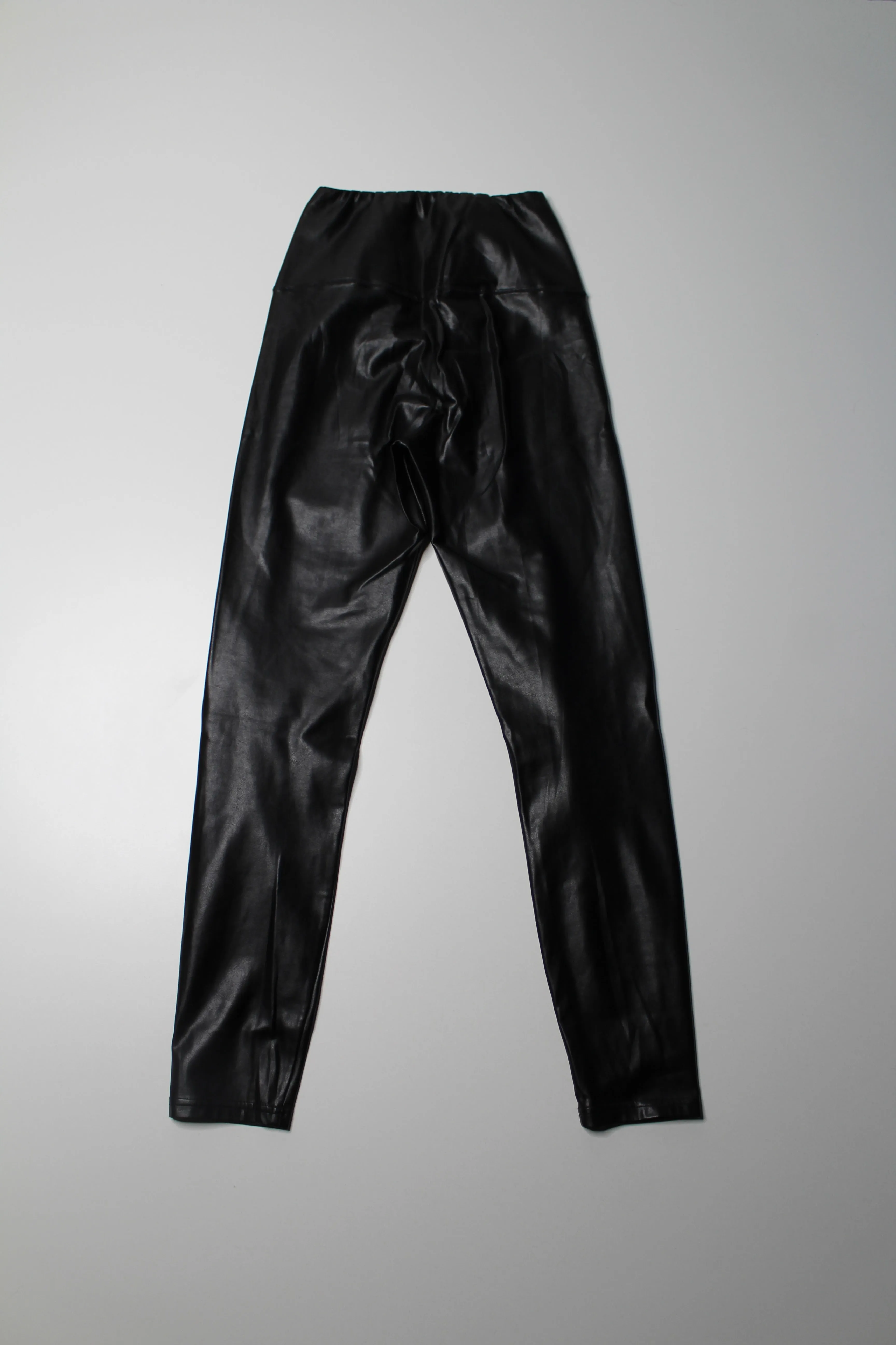 Aritzia Wilfred Free black 'daria' faux leather legging, size xs *ankle length