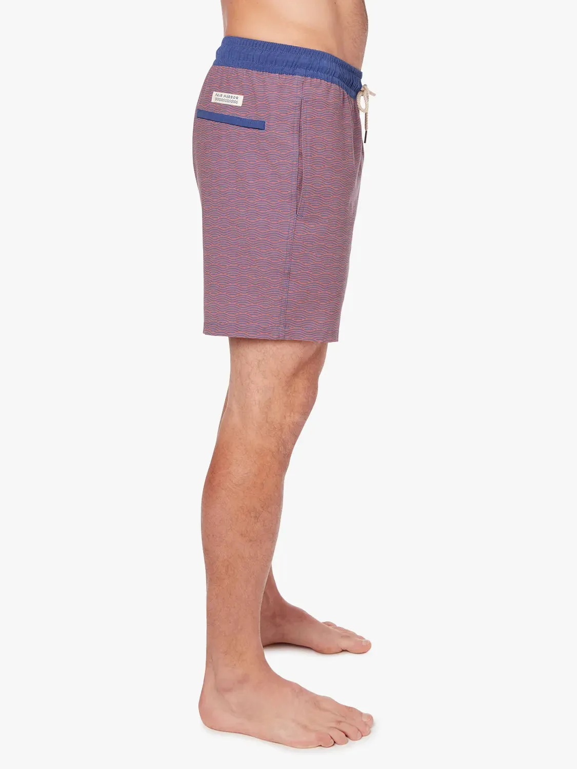 Bayberry Trunk | Red Waves