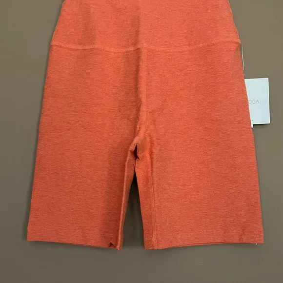{Beyond Yoga} High Waisted Biker Shorts in Radiant Coral Heather - Womens Small