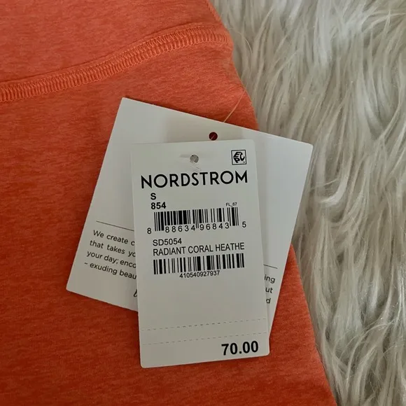 {Beyond Yoga} High Waisted Biker Shorts in Radiant Coral Heather - Womens Small