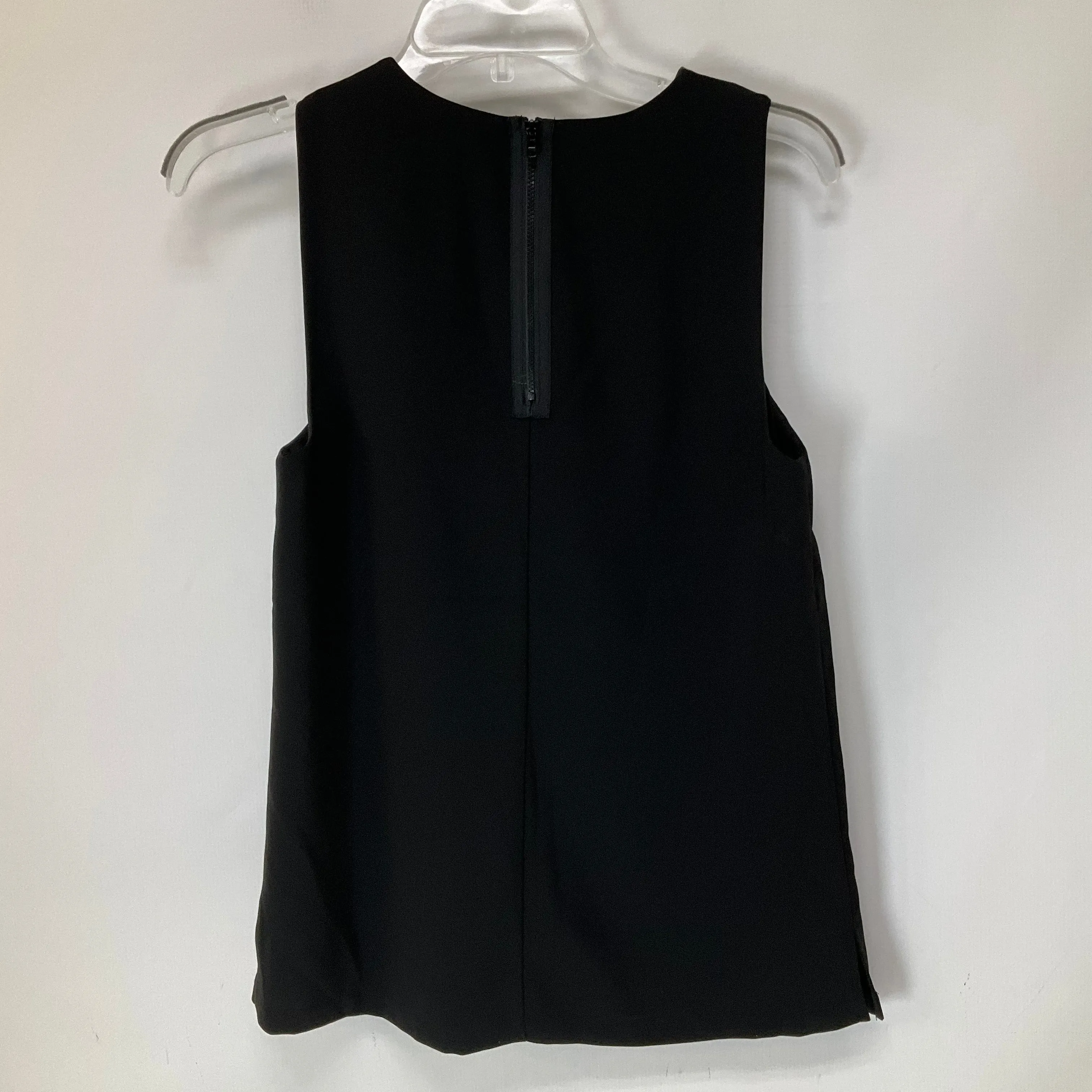 Black Top Sleeveless Cma, Size Xs