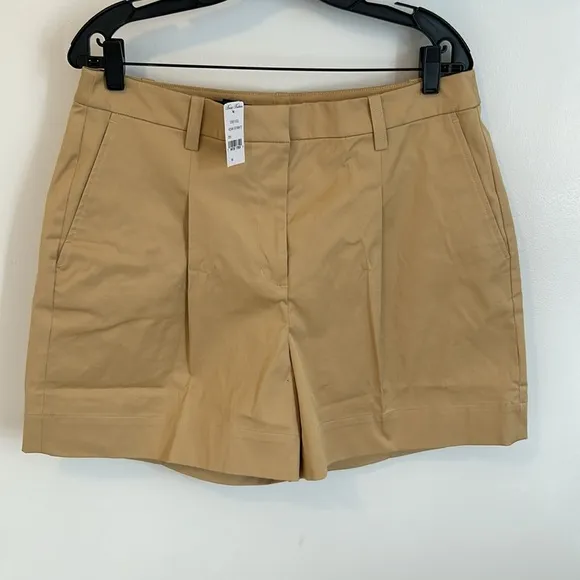 Brooks Brothers High Waisted Cotton Shorts Tan