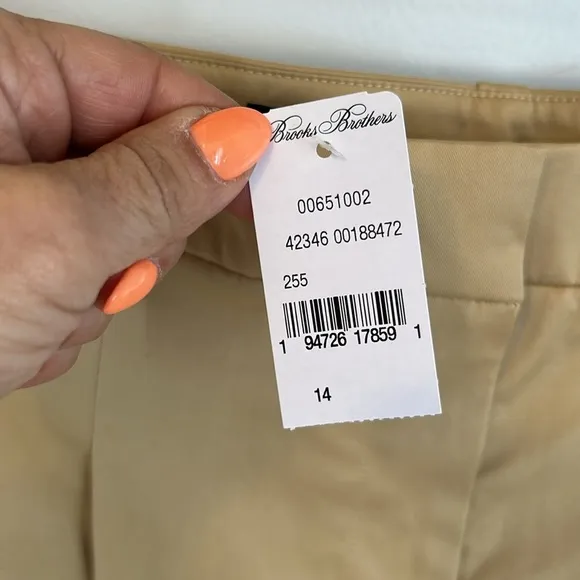 Brooks Brothers High Waisted Cotton Shorts Tan