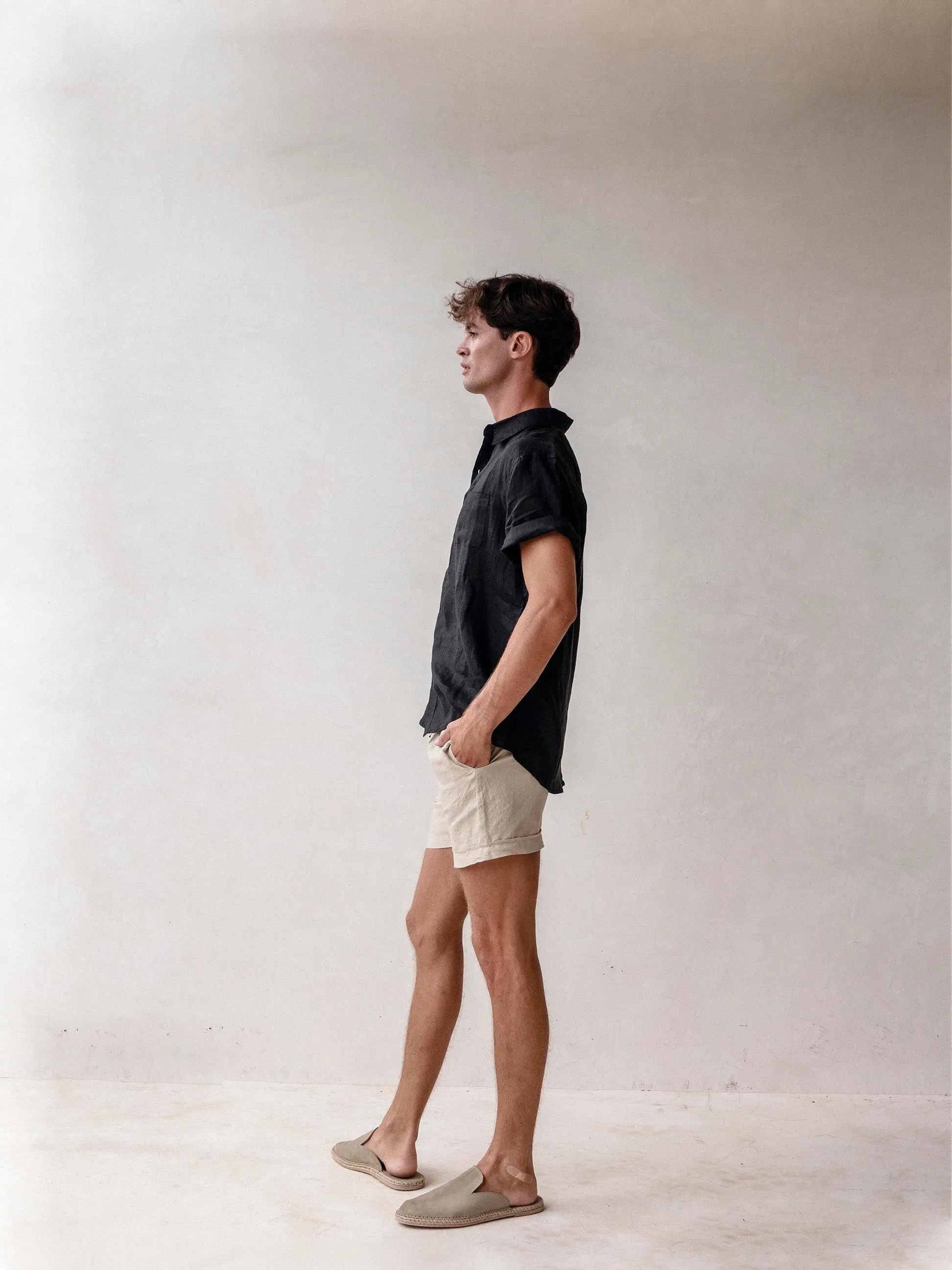 CAPRI Tailored Linen Shorts