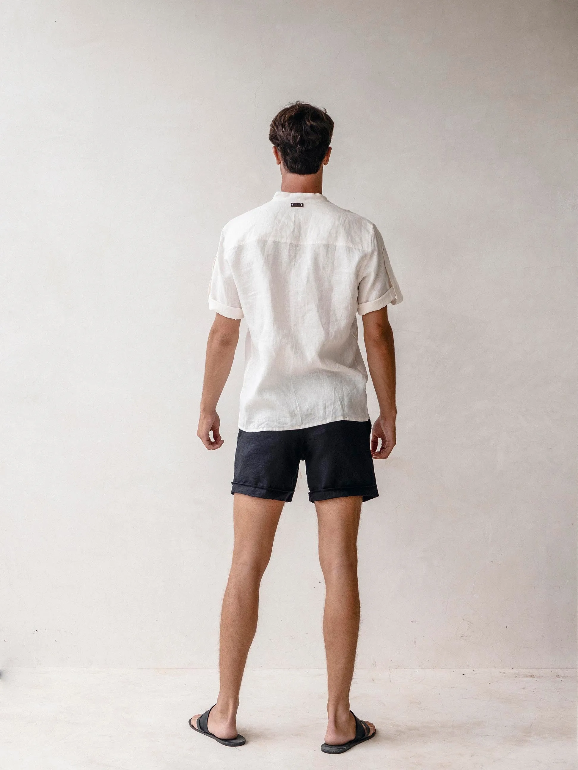 CAPRI Tailored Linen Shorts