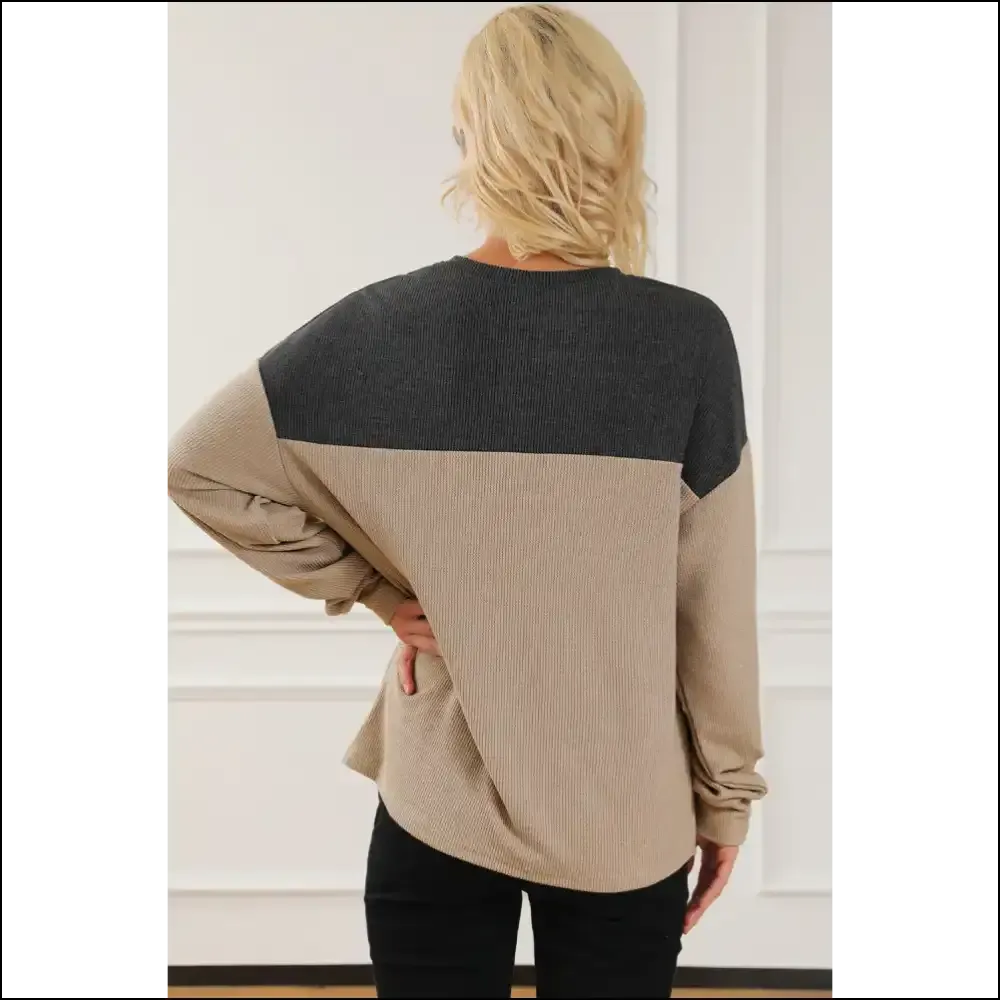 Carbon Grey Colorblock: so Comfy, It's Criminal 😈 Needful Things