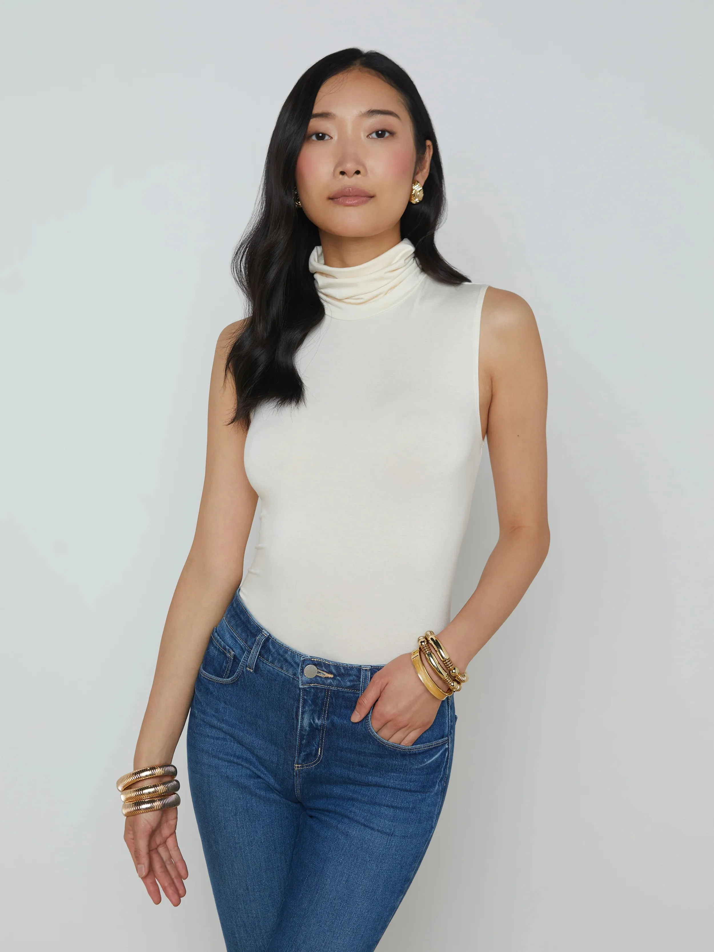 CECI SLEEVELESS TURTLENECK