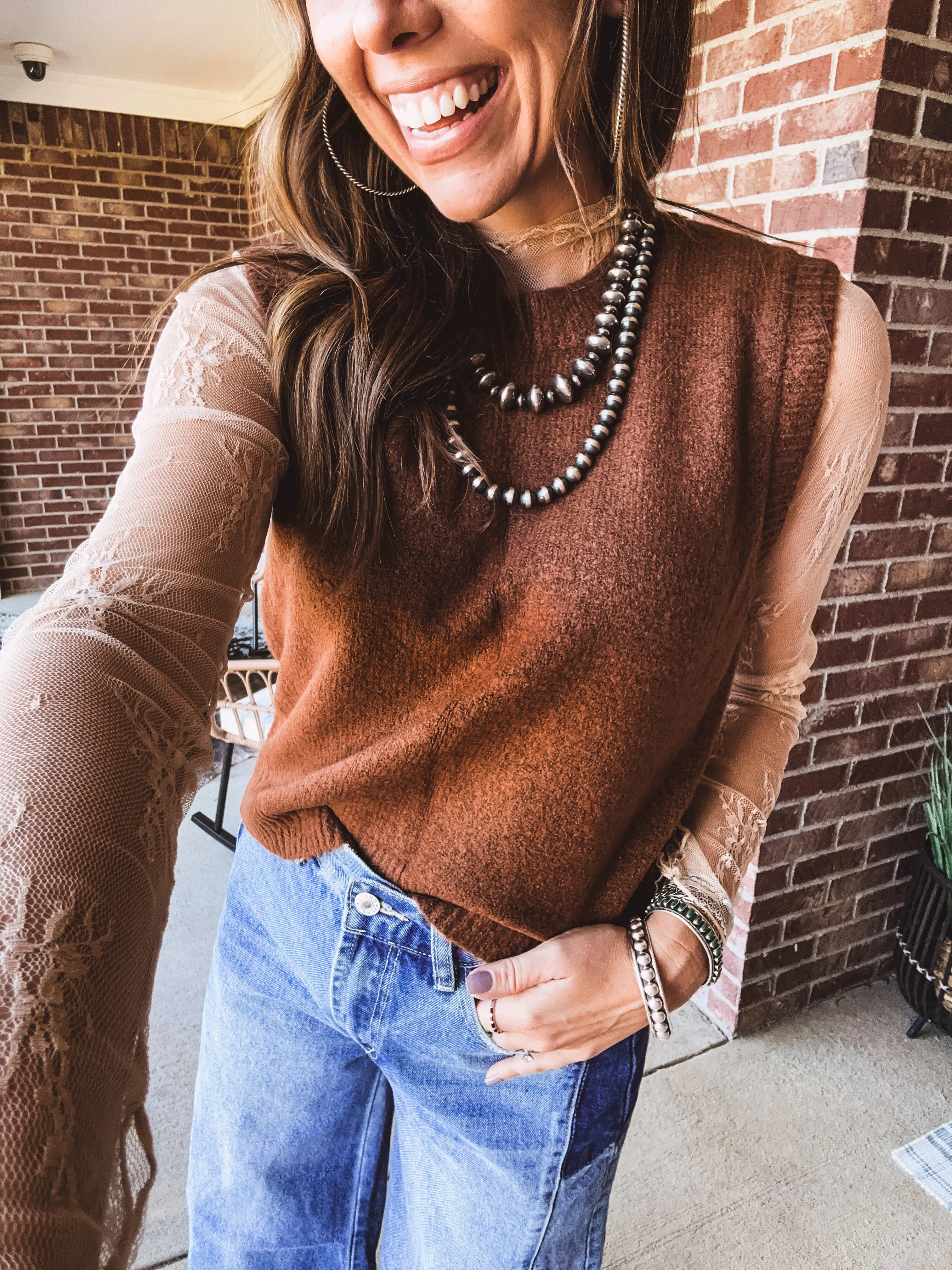 Chestnut Sleeveless Crop Sweater Vest with Rib Detail
