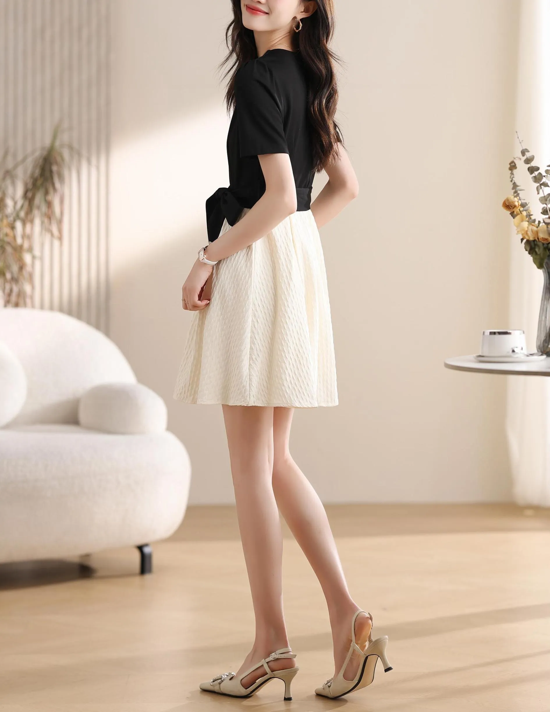 Chic Black and White Faux Two-Piece T-Shirt Dress for a Modern Look