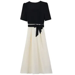 Chic Black and White Faux Two-Piece T-Shirt Dress for a Modern Look