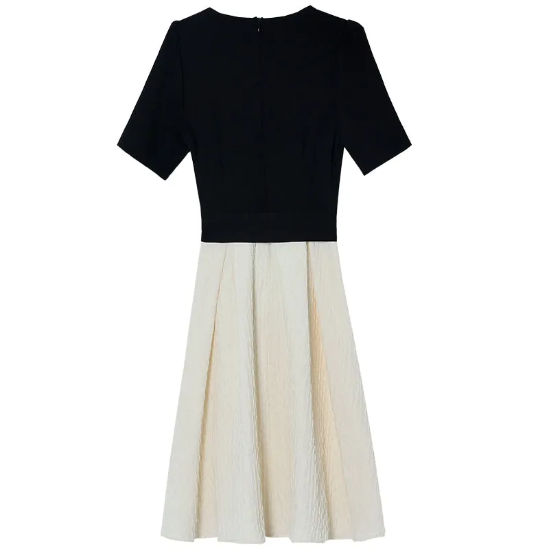 Chic Black and White Faux Two-Piece T-Shirt Dress for a Modern Look