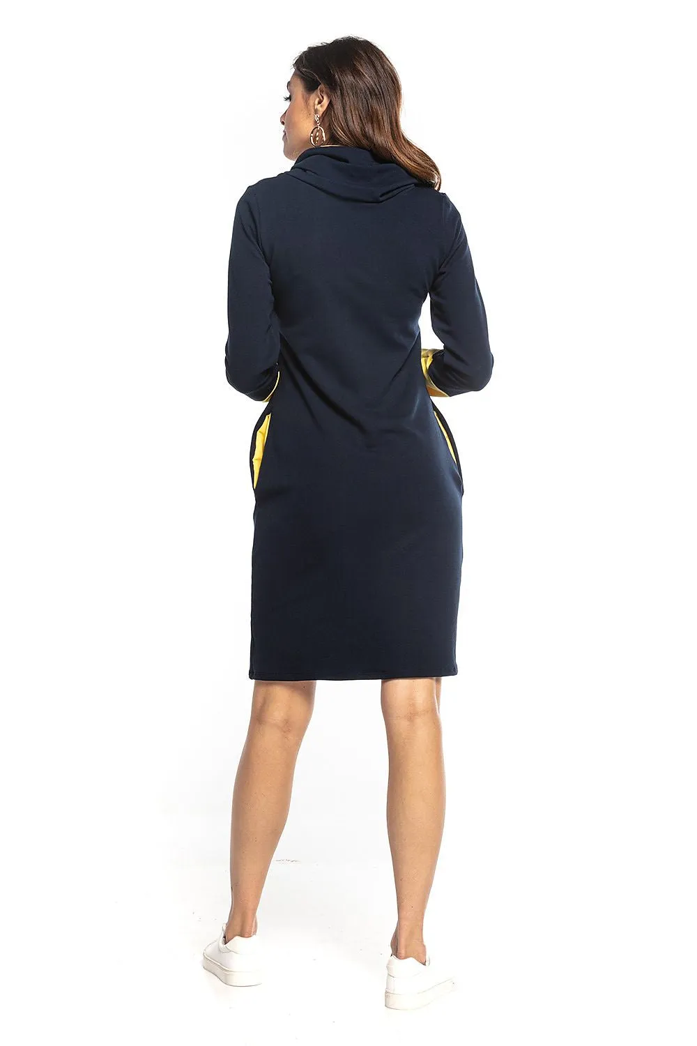 Chic Fitted Sweatshirt Knit Daydress