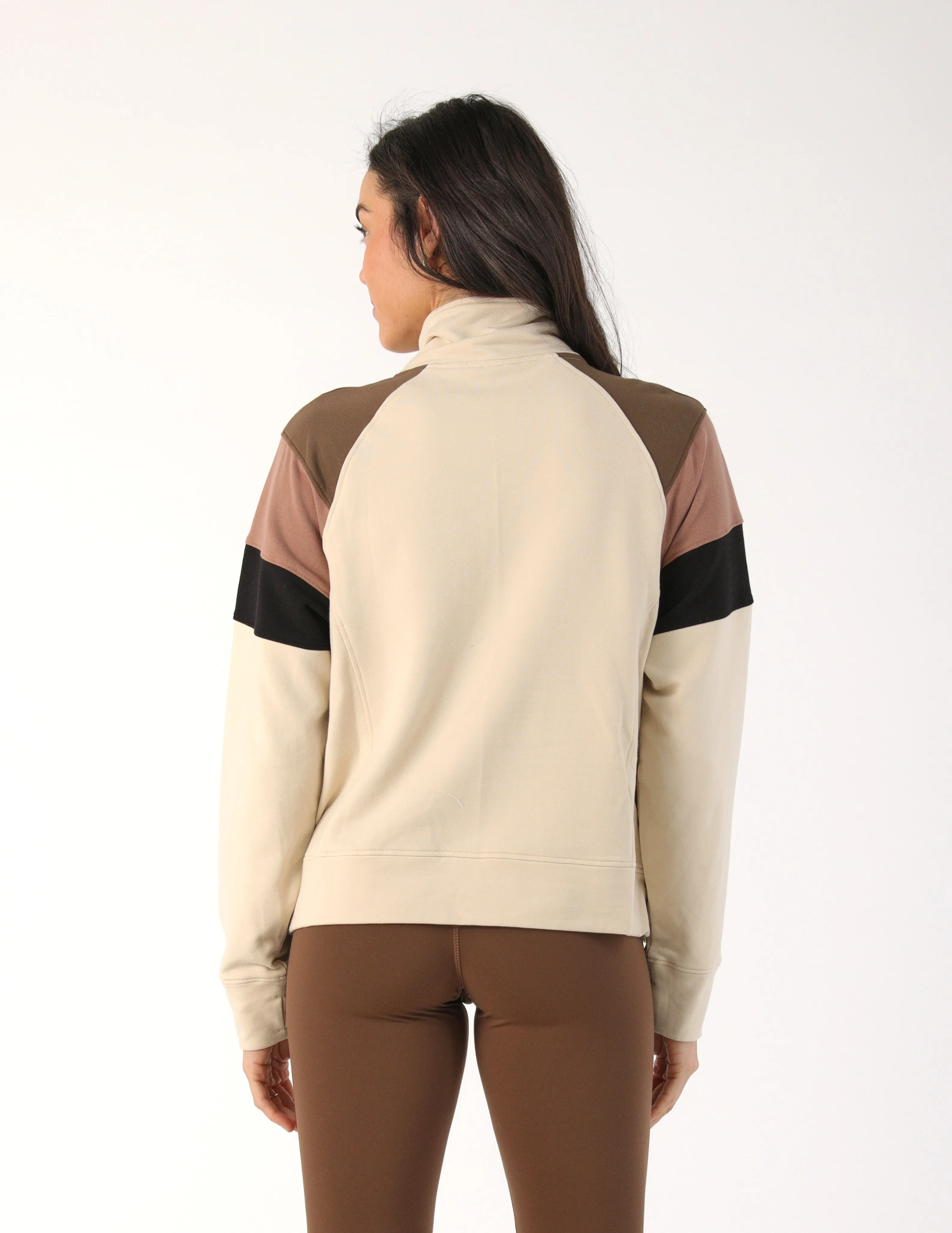Daily Scuba 1/4 Zip: Oatmilk/Chocolate/Latte/Black