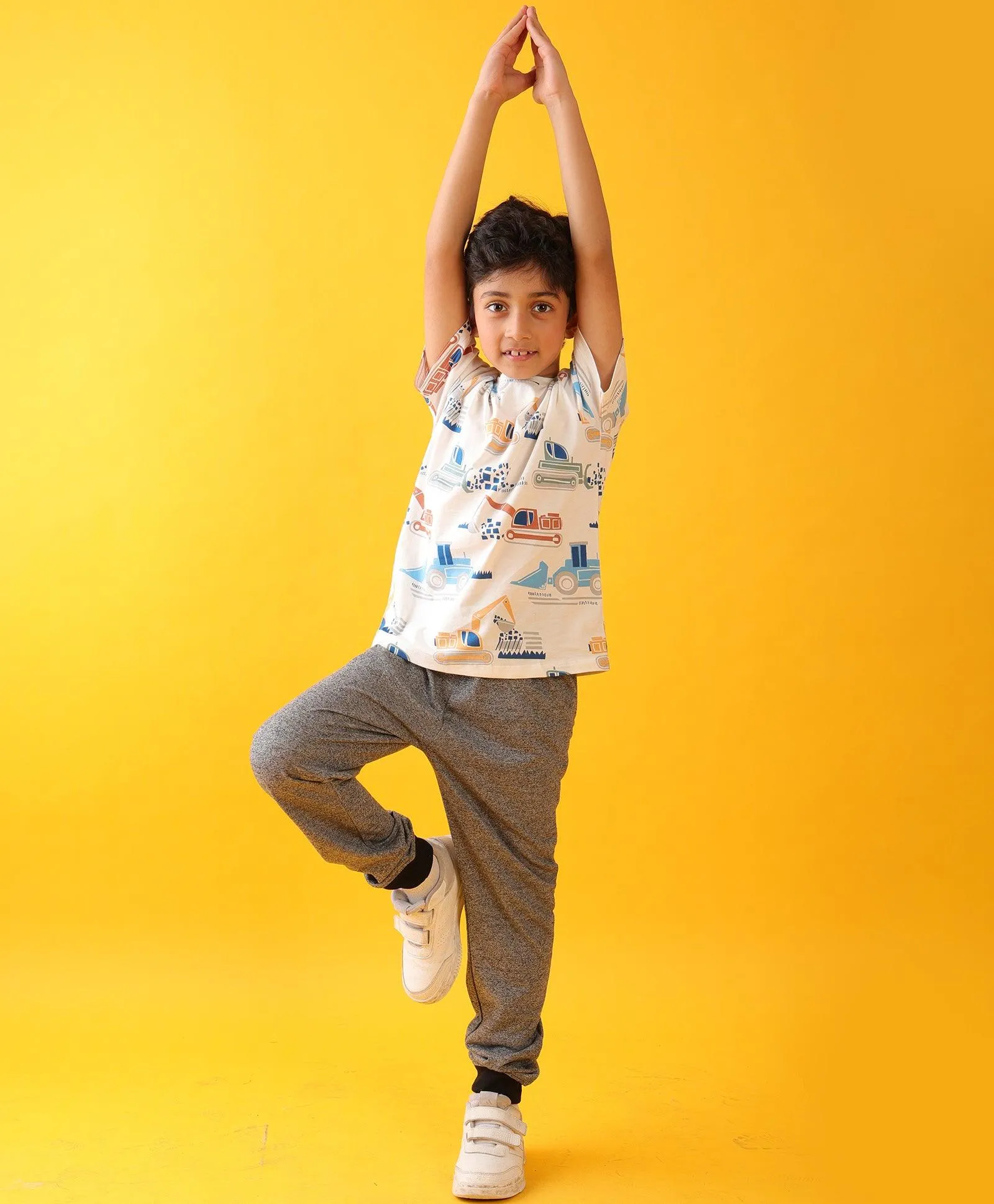 DIGGER PRINT BLACK MELANGE BOYS SUMMER JOGGER SET - WHITE/BLACK MELANGE
