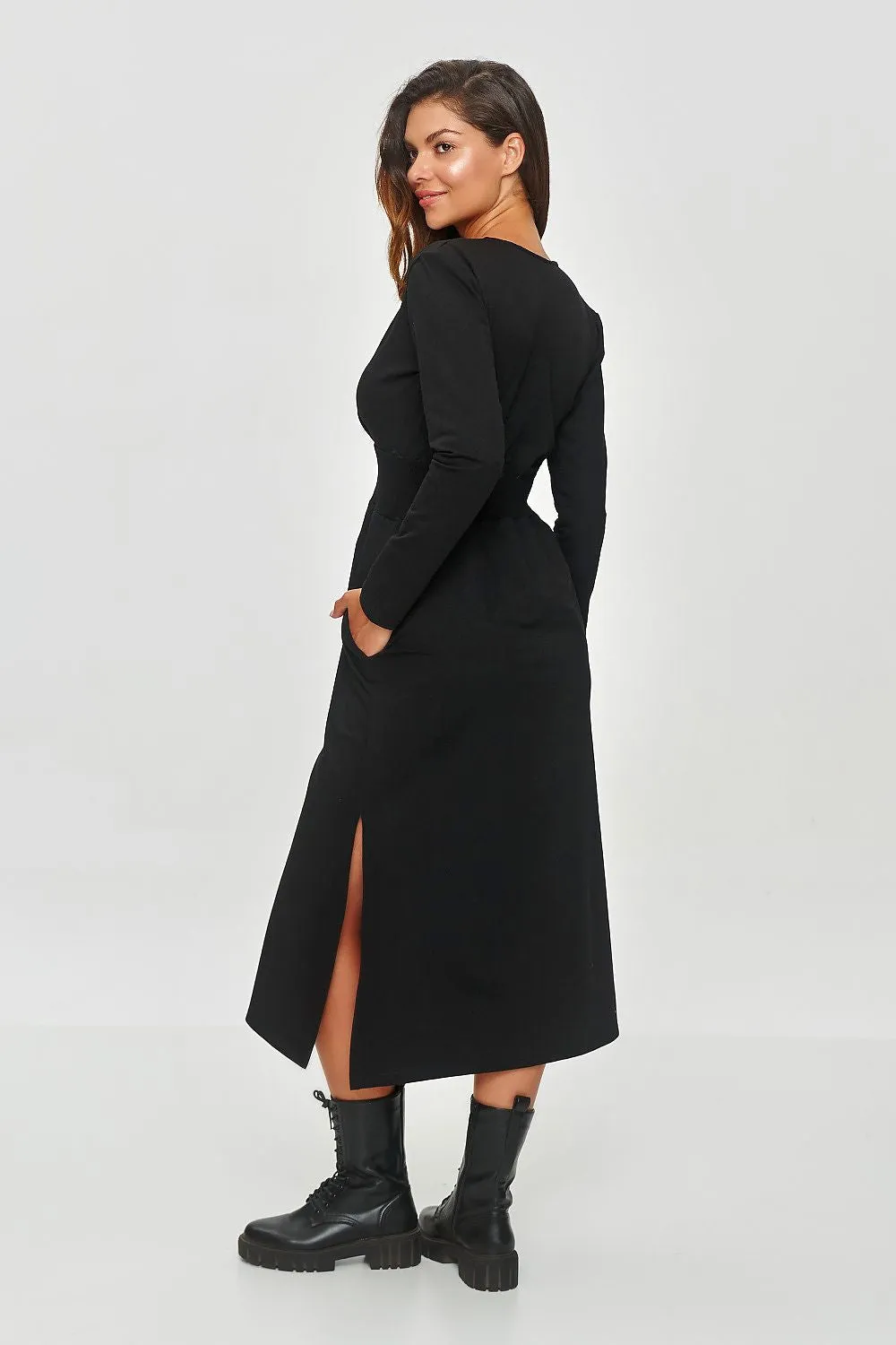 Elegant Wrap Dress with Flared Skirt