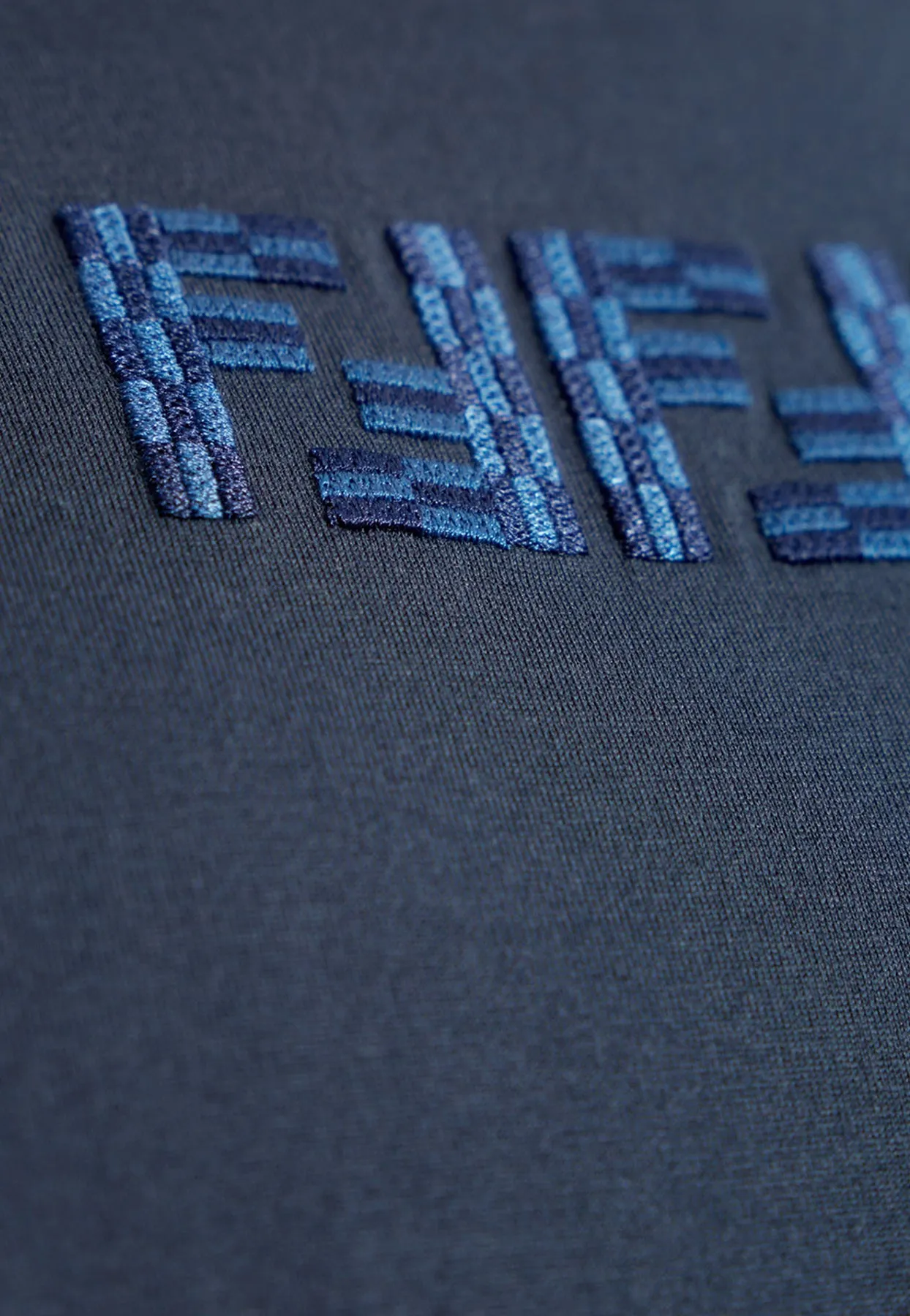 Embroidered Logo T-shirt