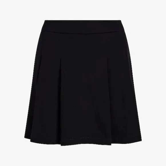 EXPRESS High Waisted Fleece Knit Pleated Mini Skort in Black SZ Small