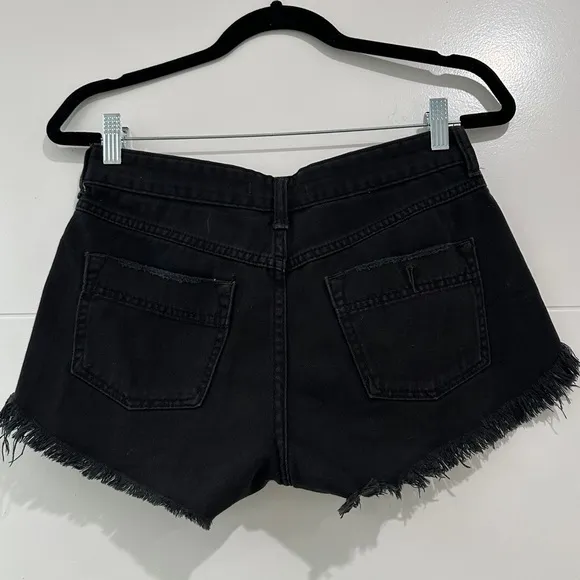 Free People We the Free distressed high waisted mom jean shorts black denim 26
