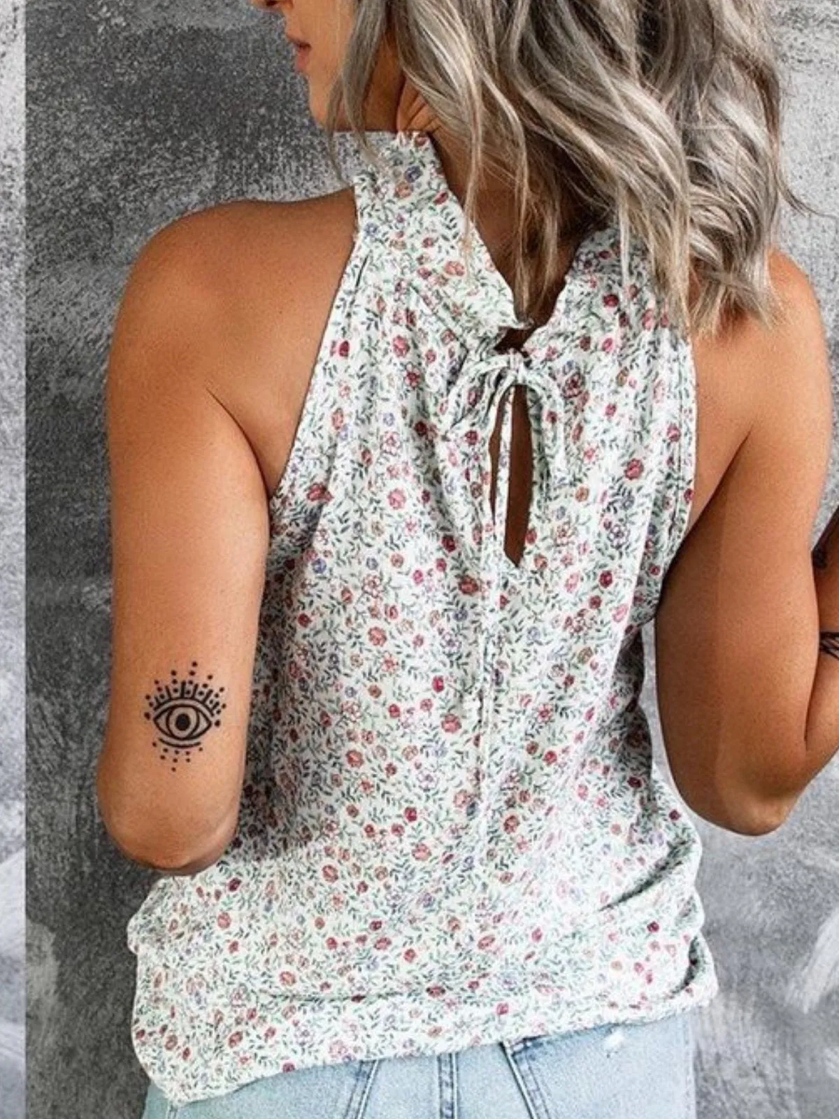 Holiday Printed  Sleeveless Tops