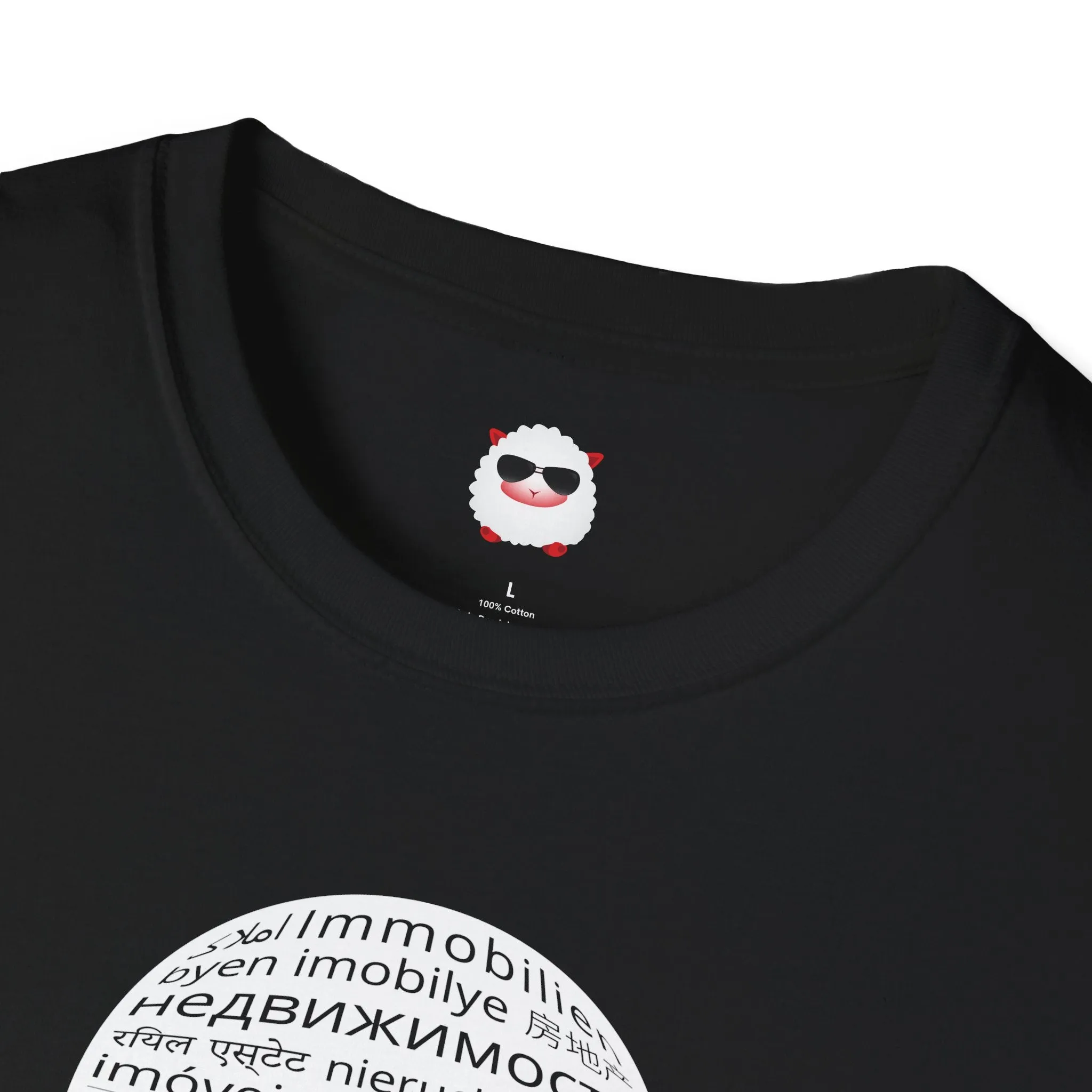 I Sell Real Estate Translated Dark Style Unisex Softstyle T-Shirt