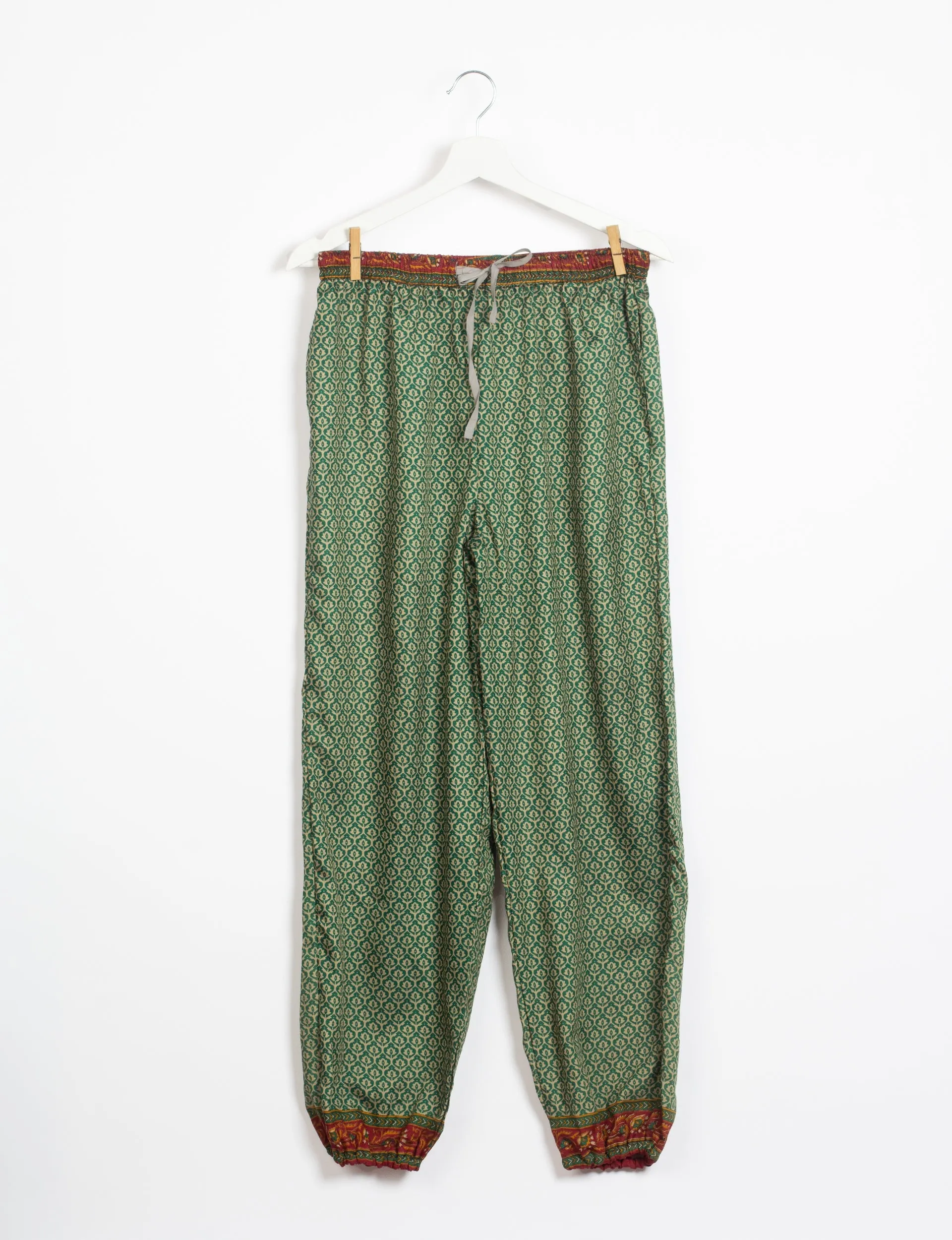 JOGGER PANTS