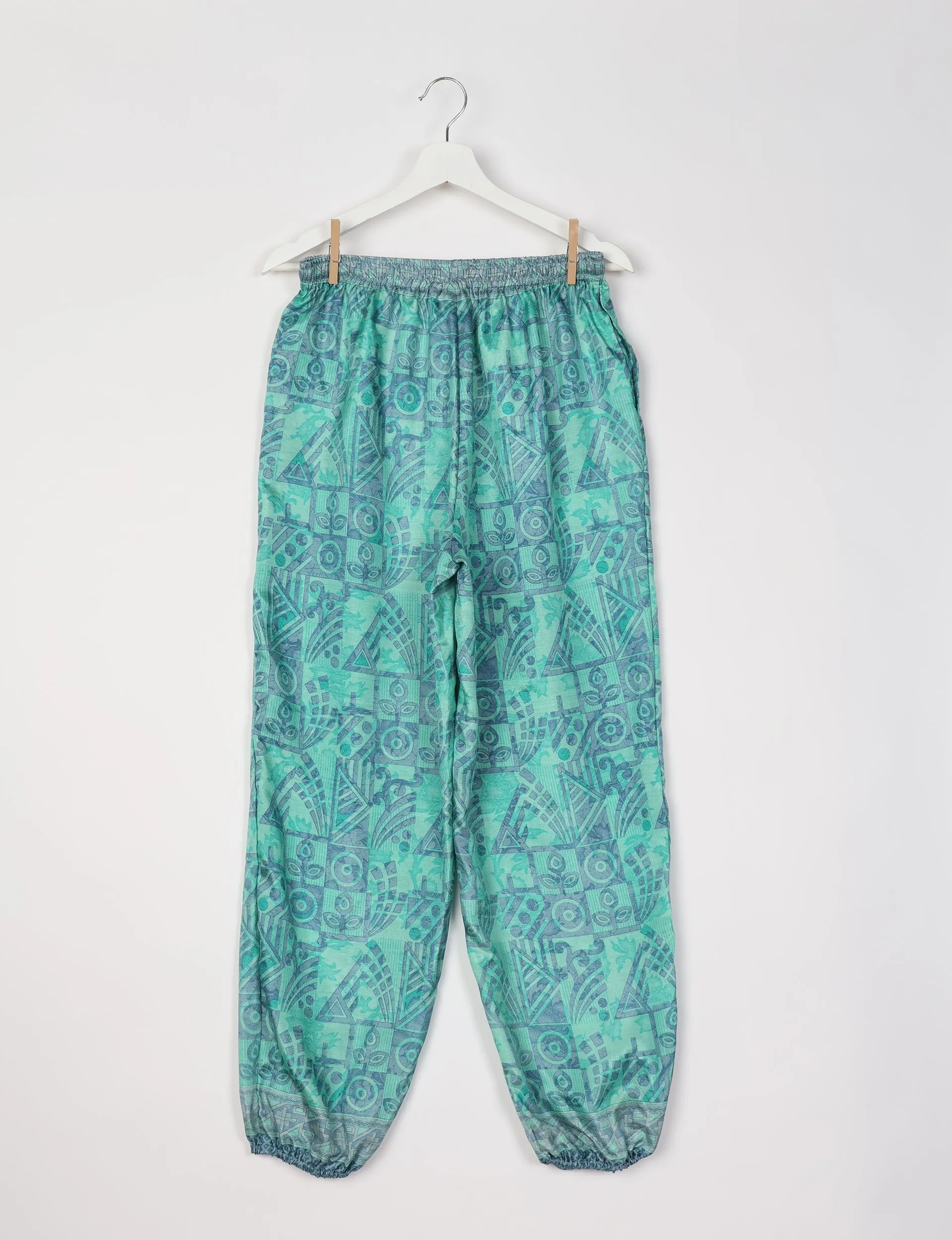 JOGGER PANTS