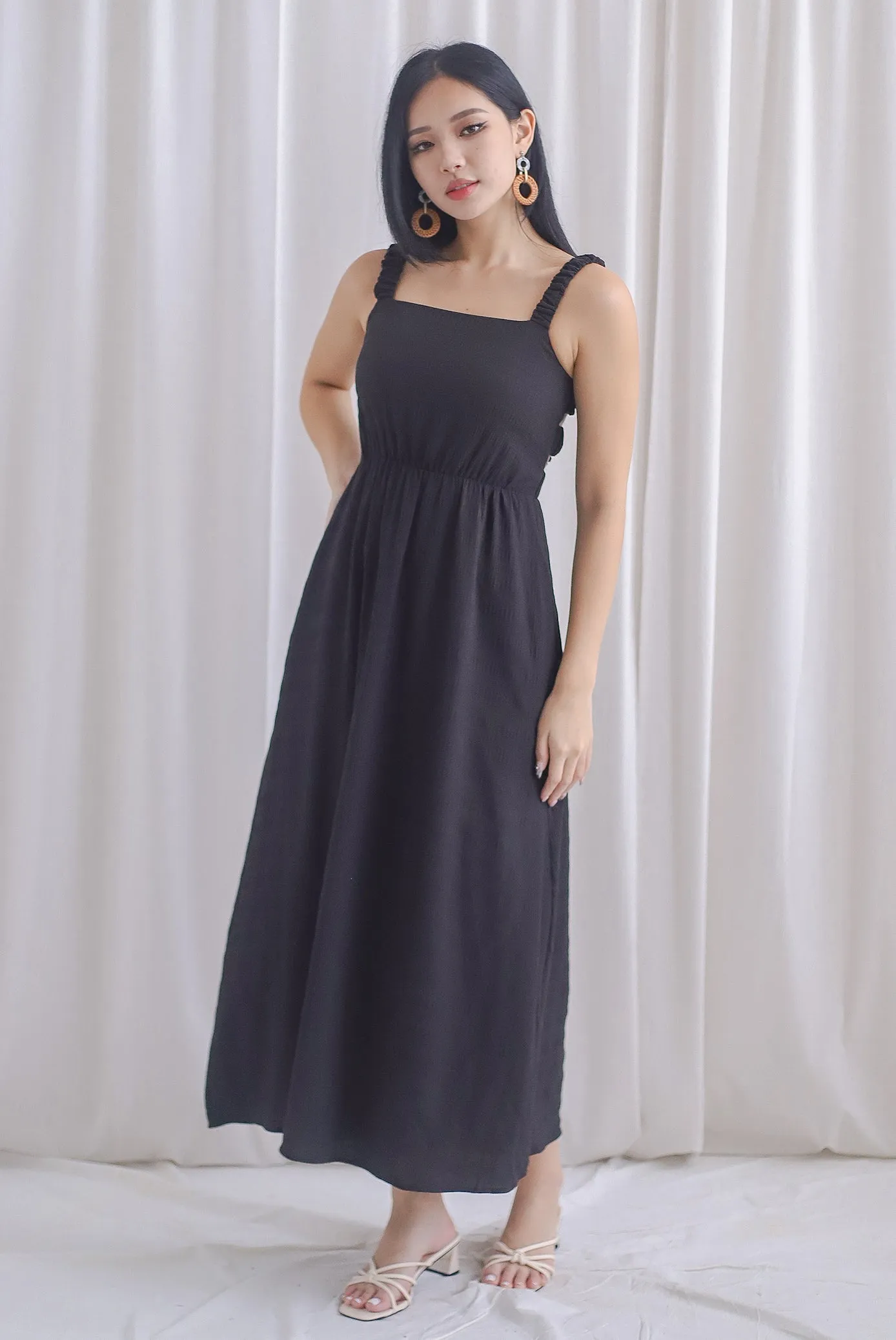 Kennedy Ruched Strap Ladder Back Dress In Black