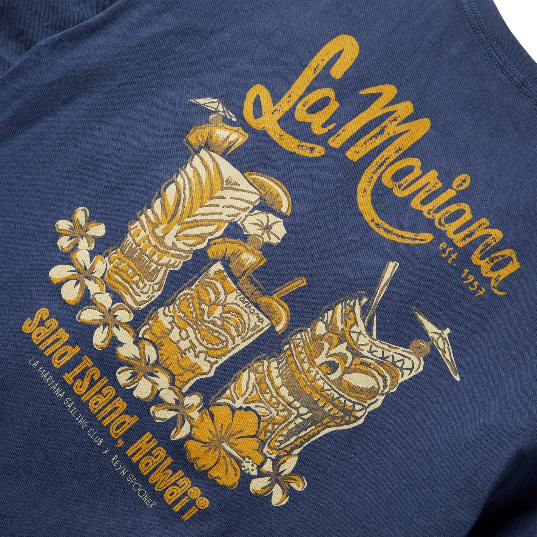 LA MARIANA GRAPHIC TEE