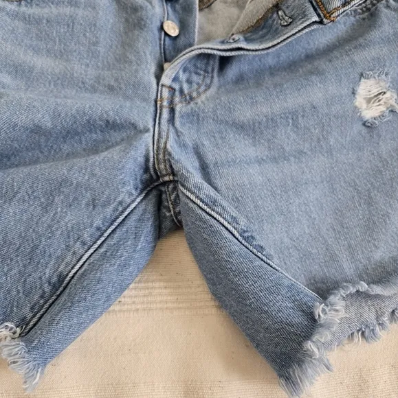 Levi's® Premium 501 Mid Thigh Cutoff High Rise Blue Denim Shorts size 26