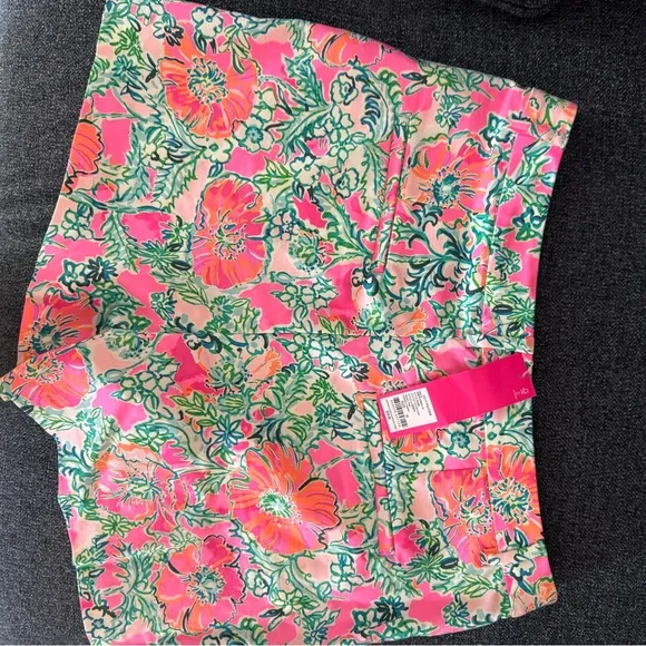 Lilly Pulitzer high rise Gretchen shorts - NWT - size 10