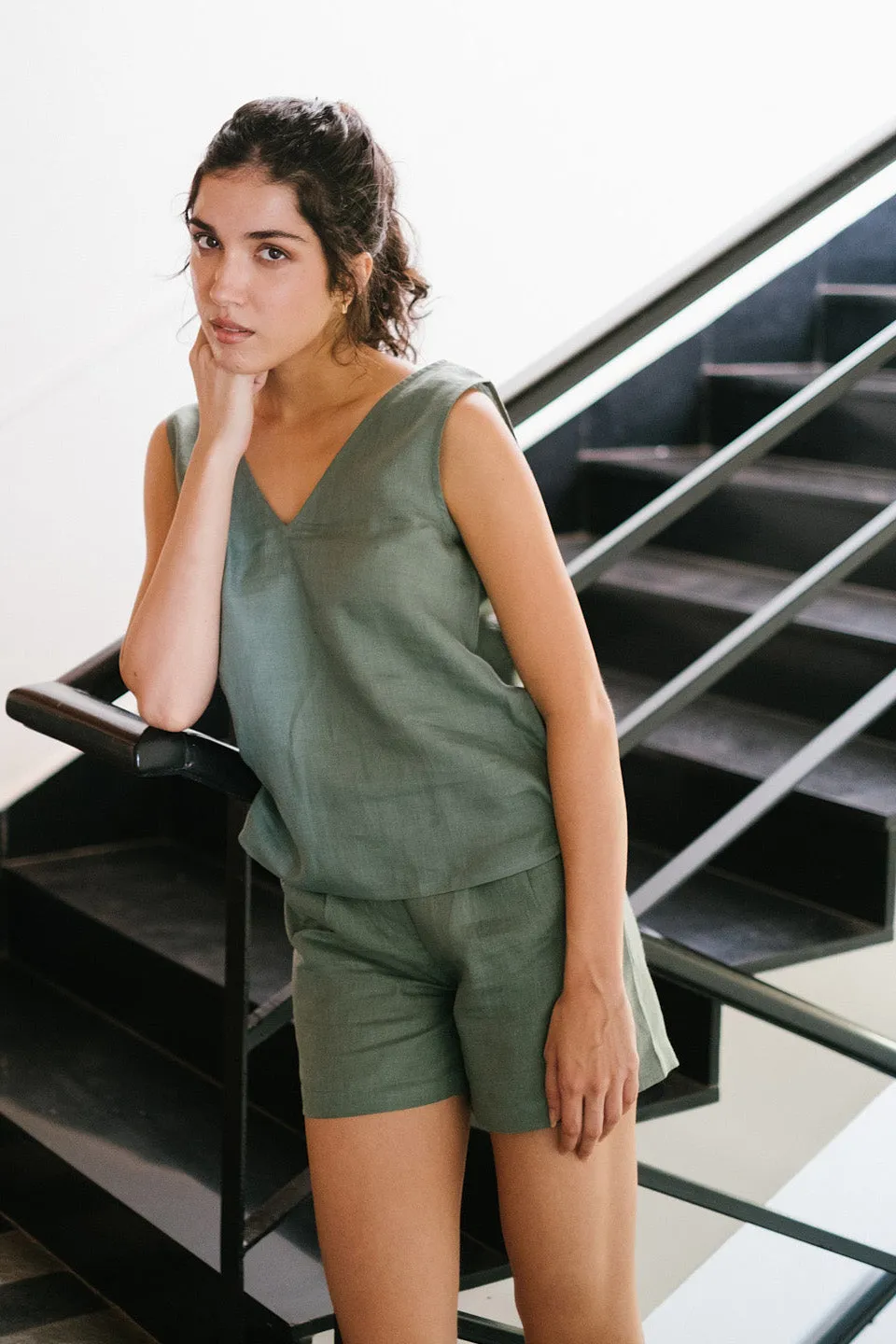 Linen Co-ord Set with V Neck Tank and Tailored Shorts