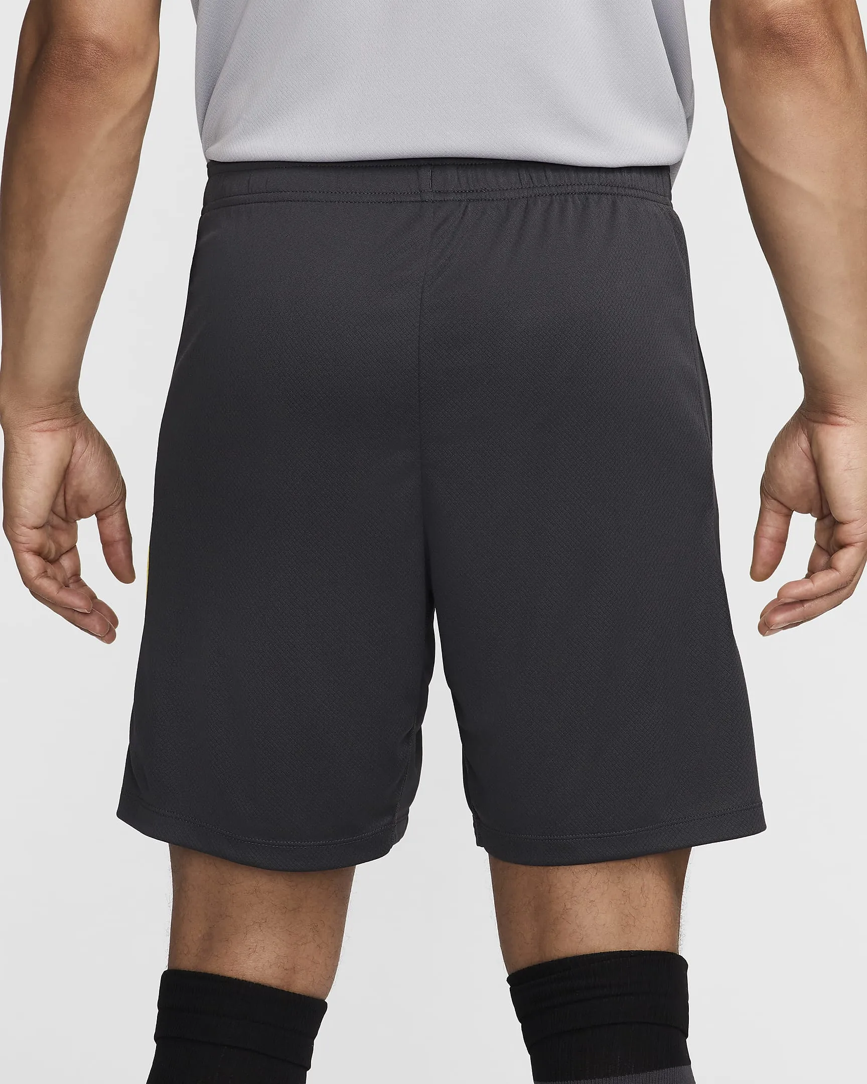 Liverpool F.C. Strike Third Men's Nike Dri-FIT Football Knit Shorts