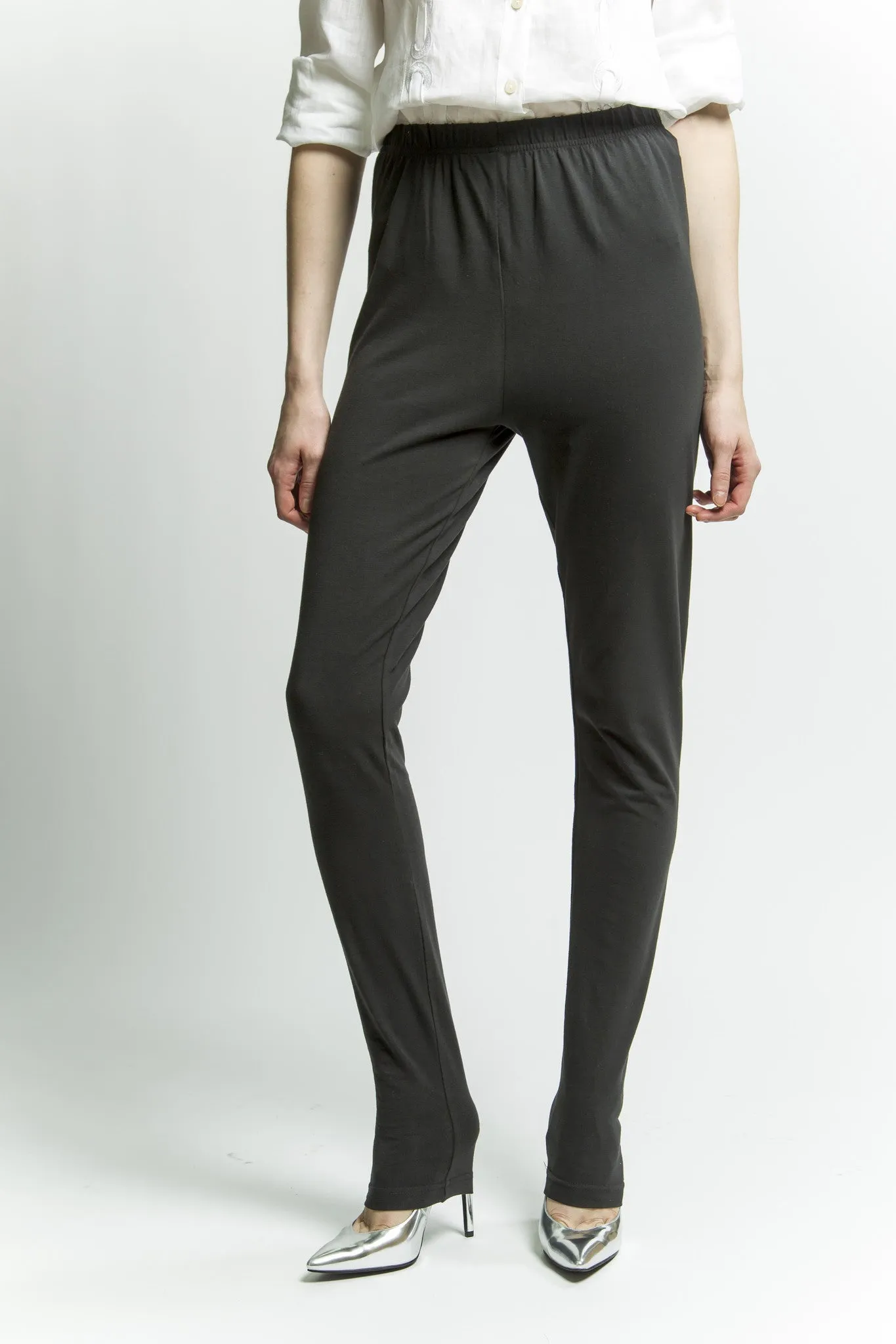 Made in NYC Gray Leggings Style 1120