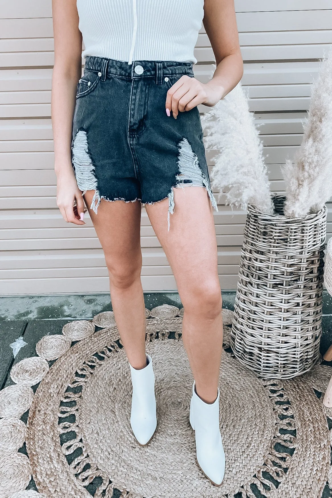 Monrow High Rise Shorts