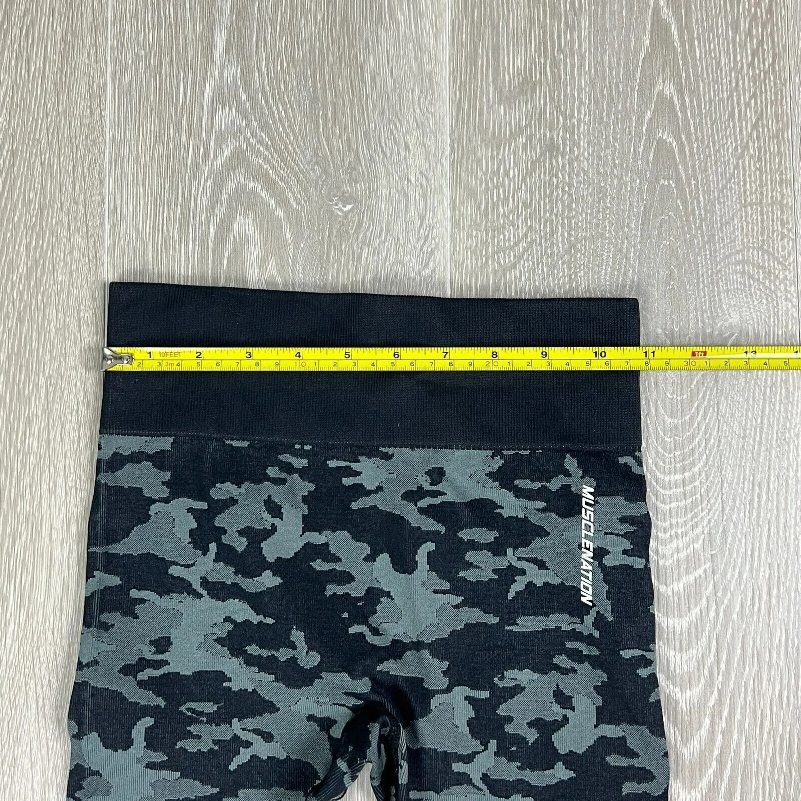 Muscle Nation Womens Cameo Cropped Leggings Size XS (New)