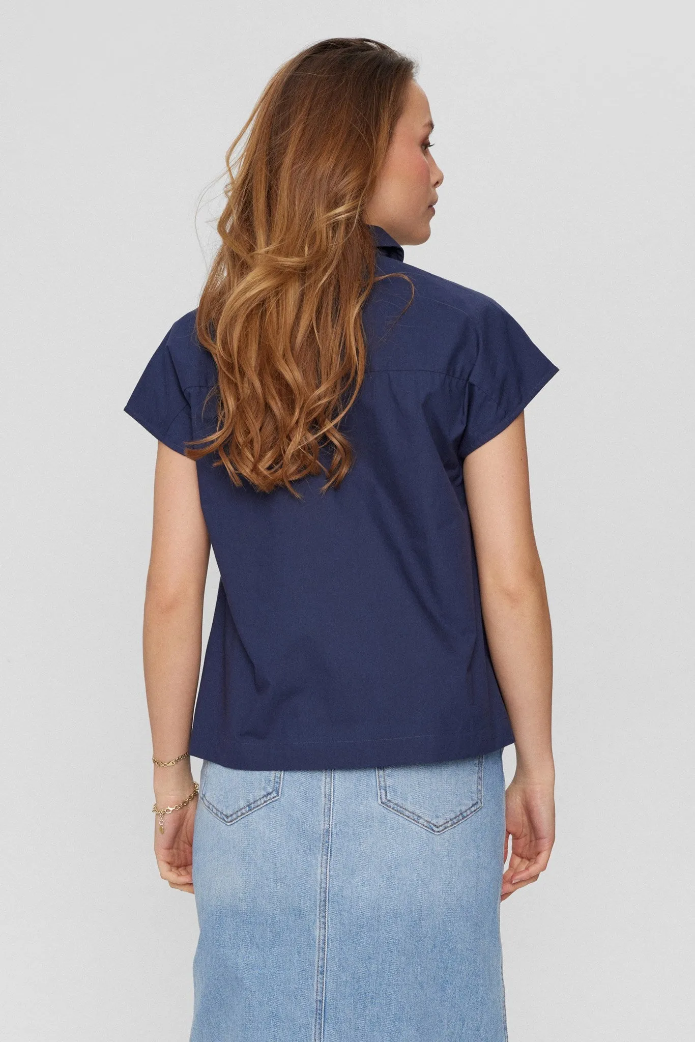 NUGIA SLEEVELESS SHIRT - Dress Blues