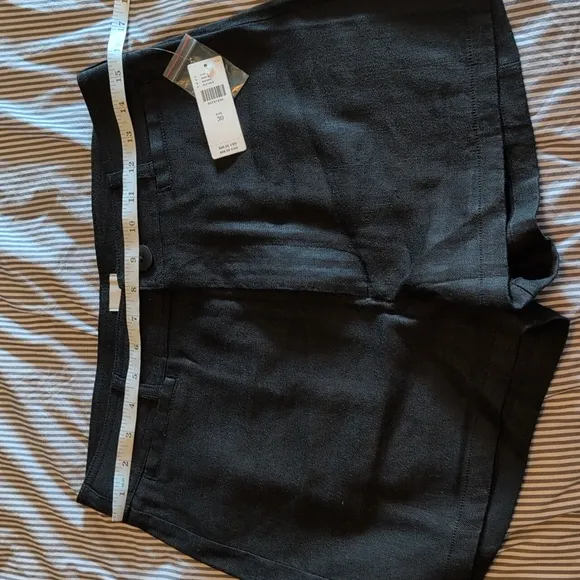 NWT Anthropologie - The Ettie Shorts by Maeve: Pitched Linen Edition Black