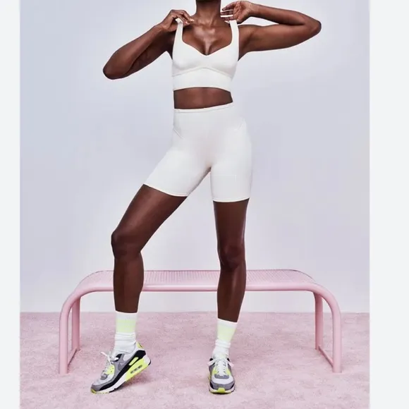 NWT For Love And Lemons Dani Cream Bike Shorts High-Waisted Medium