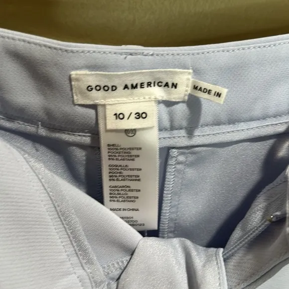NWT Good American high waisted Luxe Suiting Trouser Shorts | size 10/30